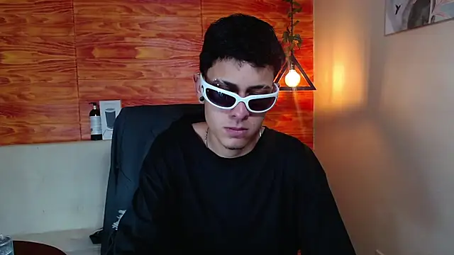 Snapshot of Bastiaan_28 chatting on 7, 2, 2025 Bastiaan 28 online show from 7, 2, 2025