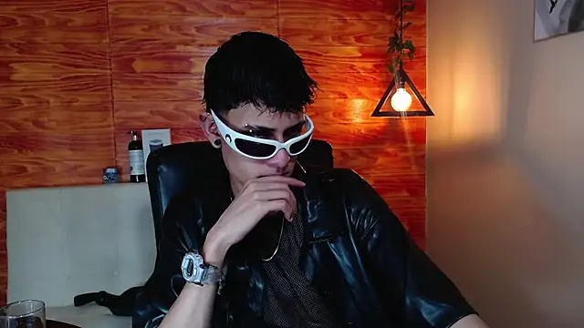 Snapshot of Bastiaan_28 chatting on 8, 2, 2025 Bastiaan 28 online show from 8, 2, 2025