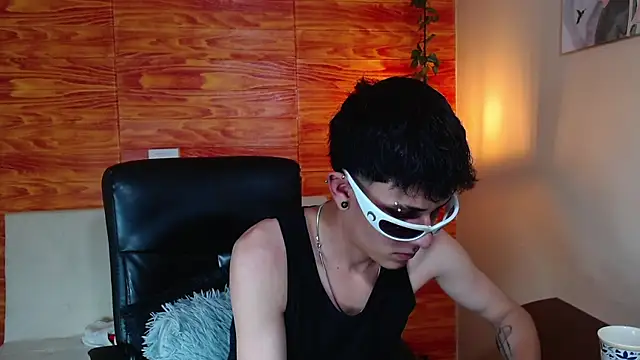 Snapshot of Bastiaan_28 chatting on 9, 2, 2025 Bastiaan 28 online show from 9, 2, 2025