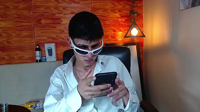 Snapshot of Bastiaan_28 chatting on 11, 2, 2025 Bastiaan 28 online show from 11, 2, 2025