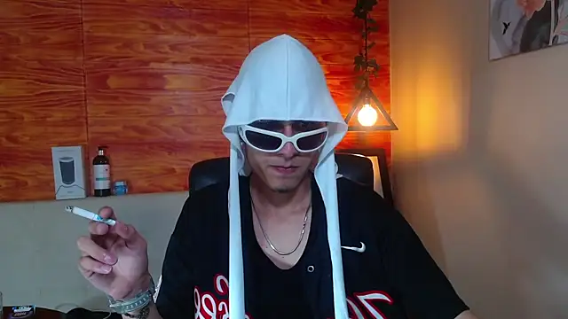 Snapshot of Bastiaan_28 chatting on 12, 2, 2025 Bastiaan 28 online show from 12, 2, 2025