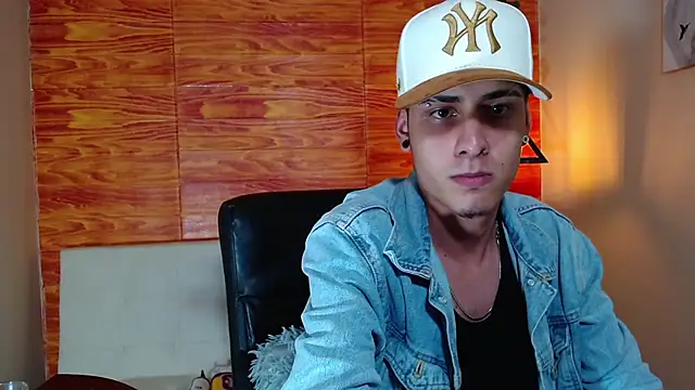 Snapshot of Bastiaan_28 chatting on 19, 2, 2025 Bastiaan 28 online show from 19, 2, 2025