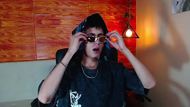 Snapshot of Bastiaan_28 chatting on 22, 2, 2025 Bastiaan 28 online show from 22, 2, 2025