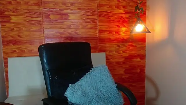 Snapshot of Bastiaan_28 chatting on 2, 3, 2025 Bastiaan 28 online show from 2, 3, 2025