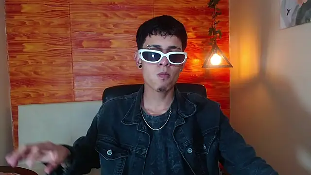 Snapshot of Bastiaan_28 chatting on 3, 3, 2025 Bastiaan 28 online show from 3, 3, 2025