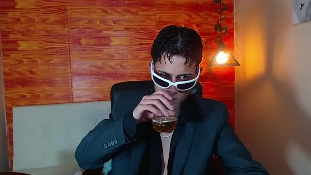 Snapshot of Bastiaan_28 chatting on 4, 3, 2025 Bastiaan 28 online show from 4, 3, 2025