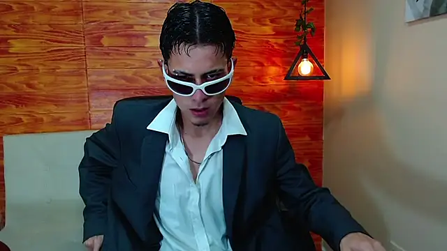 Snapshot of Bastiaan_28 chatting on 6, 3, 2025 Bastiaan 28 online show from 6, 3, 2025