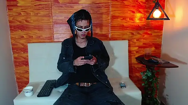 Snapshot of Bastiaan_28 chatting on 7, 3, 2025 Bastiaan 28 online show from 7, 3, 2025