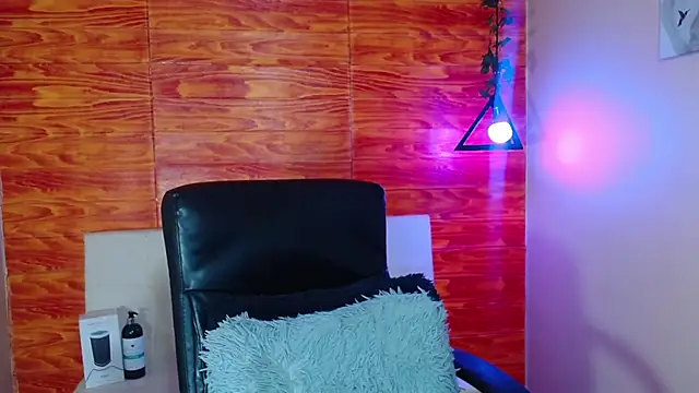 Snapshot of Bastiaan_28 chatting on 20, 3, 2025 Bastiaan 28 online show from 20, 3, 2025