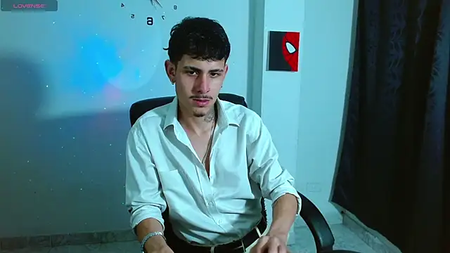 Snapshot of Bastiaan_28 chatting on 7, 10, 2025 Bastiaan 28 online show from 7, 10, 2025