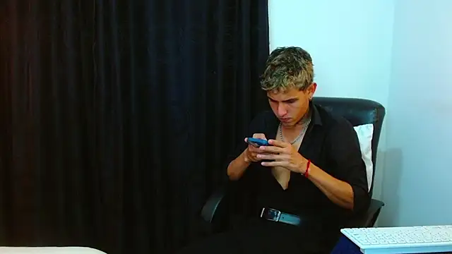 Bastiaan 28 online show from 24, 3, 2026