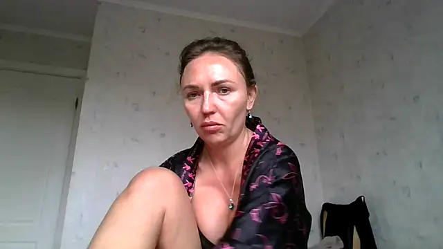 Snapshot of AngelinaLove28 chatting on 5, 10, 2025 AngelinaLove28 online show from 5, 10, 2025