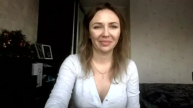 Snapshot of AngelinaLove28 chatting on 15, 1, 2026 AngelinaLove28 online show from 15, 1, 2026