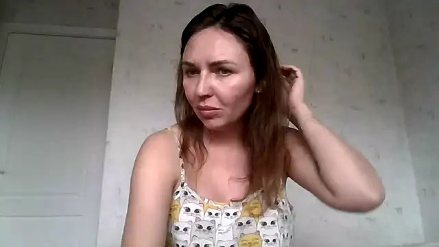 Snapshot of AngelinaLove28 chatting on 31, 5, 2026 AngelinaLove28 online show from 31, 5, 2026