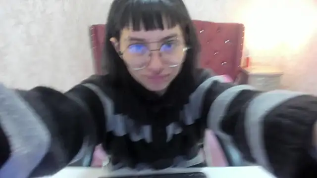charlottemoonxz online show from 4, 12, 2024