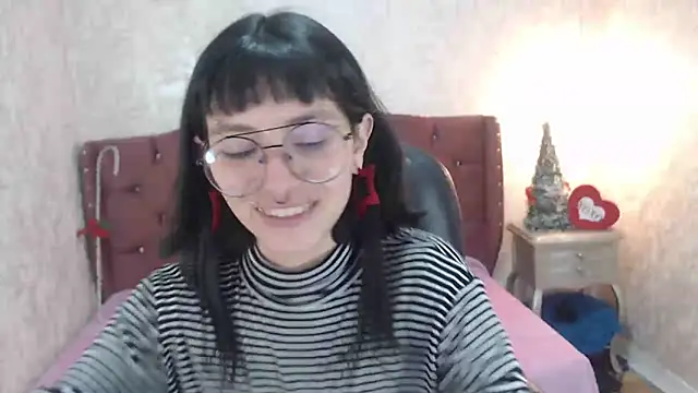 charlottemoonxz online show from 22, 12, 2024