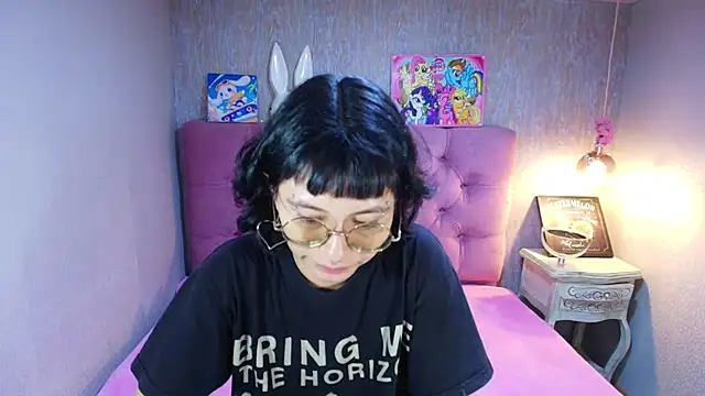 Snapshot of charlottemoonxz chatting on 20, 5, 2026 charlottemoonxz online show from 20, 5, 2026
