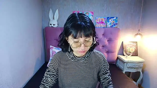 Snapshot of charlottemoonxz chatting on 25, 6, 2026 charlottemoonxz online show from 25, 6, 2026
