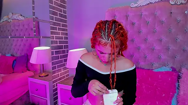 AdelaineBest online show from 15, 1, 2026