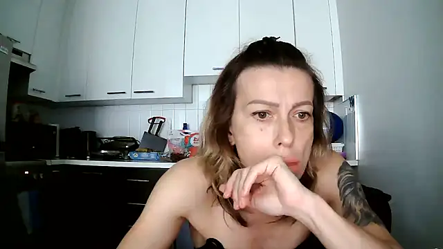 Snapshot of anechka1 chatting on 30, 6, 2026 anechka1 online show from 30, 6, 2026