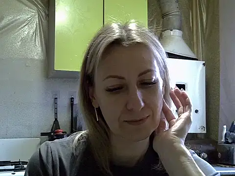 AshleyXHoney online show from 21, 10, 2025