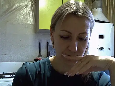 AshleyXHoney online show from 22, 10, 2025