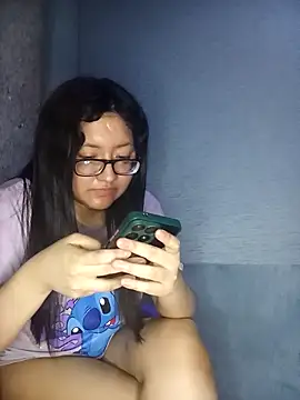 Snapshot of ladygmusic chatting on 2, 10, 2025 ladygmusic online show from 2, 10, 2025