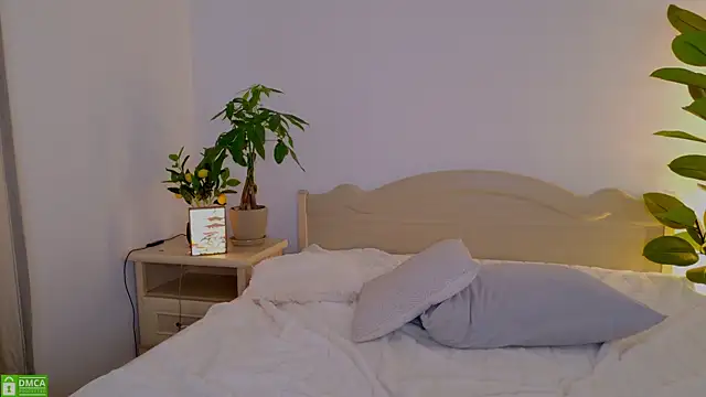 Snapshot of pusichka chatting on 11, 10, 2025 pusichka online show from 11, 10, 2025