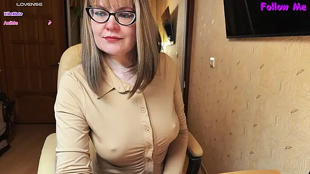 MyLadySkyLuck online show from 7, 6, 2026