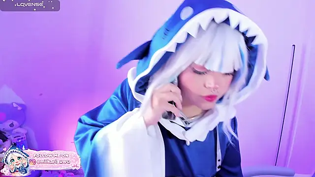 Ahri Elderwood online show from 13, 7, 2026