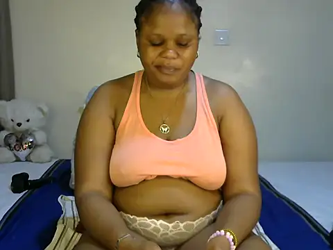 Snapshot of ebony_Catalia chatting on 20, 10, 2025 ebony Catalia online show from 20, 10, 2025