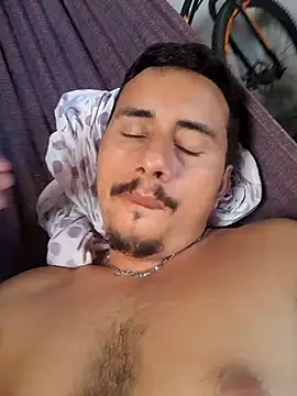 Snapshot of luissilva0071 chatting on 30, 1, 2025 luissilva0071 online show from 30, 1, 2025