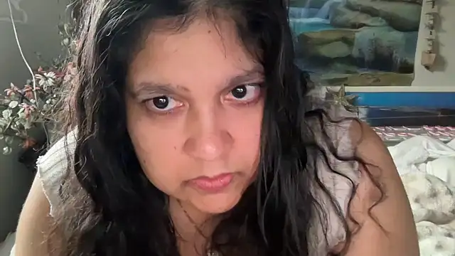 Snapshot of MelanieFawker chatting on 24, 10, 2025 MelanieFawker online show from 24, 10, 2025