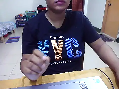 JustinaIra online show from 4, 10, 2025