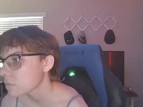 Snapshot of KaliSnow199623 chatting on 8, 2, 2025 KaliSnow199623 online show from 8, 2, 2025