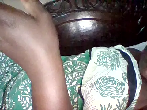 missarpie online show from 29, 4, 2026