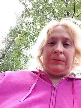 Snapshot of Icedcoffee2024 chatting on 7, 10, 2025 Icedcoffee2024 online show from 7, 10, 2025