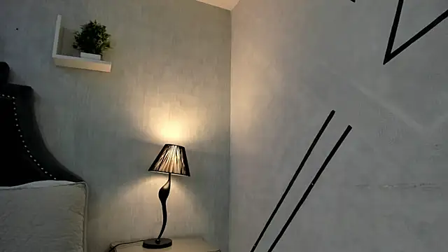 Snapshot of AnntoniaWood chatting on 6, 12, 2024 AnntoniaWood online show from 6, 12, 2024