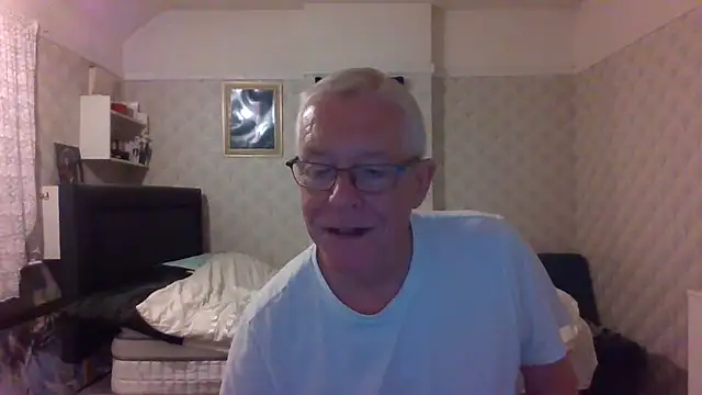 Snapshot of shaun63m chatting on 29, 9, 2025 shaun63m online show from 29, 9, 2025