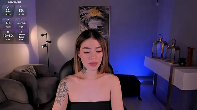 ViolettHansson online show from 27, 1, 2025
