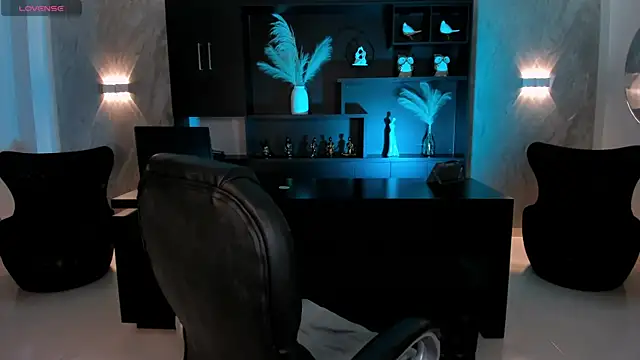 ViolettHansson online show from 3, 10, 2025