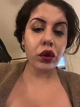 holyeroticss online show from 5, 10, 2025