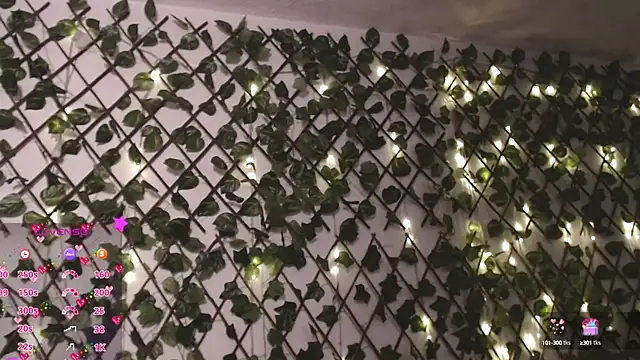 CoralineSanchez online show from 5, 2, 2025