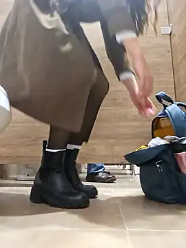 mmmVirginia online show from 27, 11, 2025