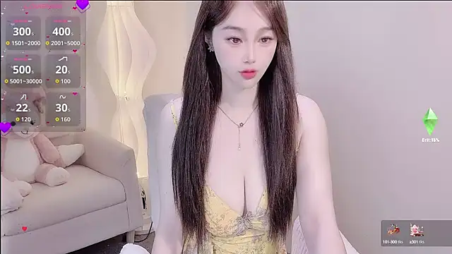 Snapshot of Kiss-18 chatting on 28, 9, 2025 Kiss-18 online show from 28, 9, 2025