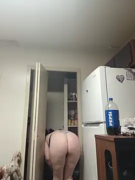 Snapshot of PhatAss_Kummmilla chatting on 12, 10, 2025 PhatAss Kummmilla online show from 12, 10, 2025