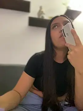 Salome golvert online show from 2, 12, 2024