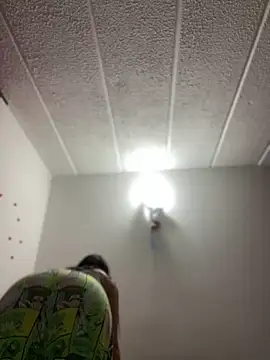 Salome golvert online show from 25, 12, 2024