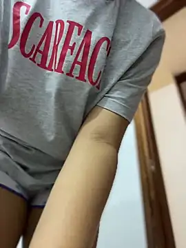 Salome golvert online show from 31, 12, 2024