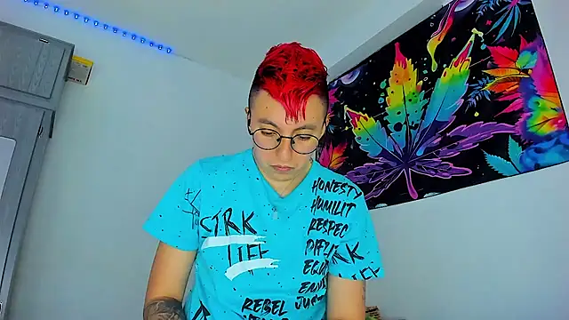 Snapshot of Sexyboy_666 chatting on 7, 1, 2026 Sexyboy 666 online show from 7, 1, 2026